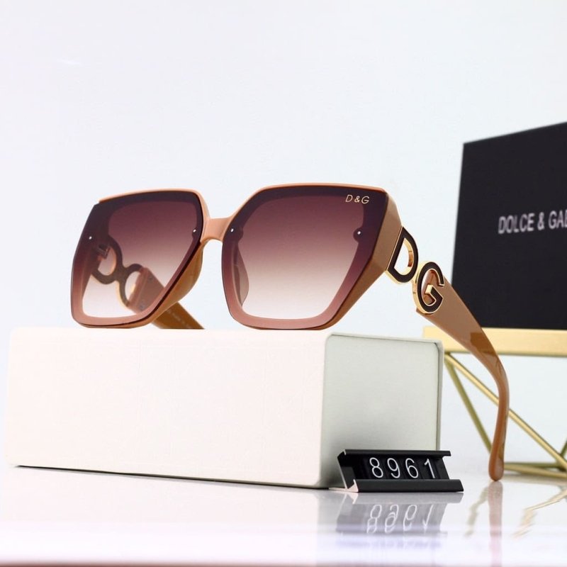 Lunettes de Soleil pour Femmes DG