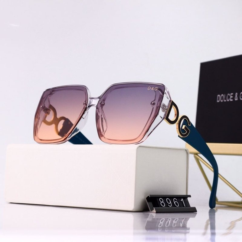 Lunettes de Soleil pour Femmes DG